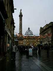 Greys Monument, rainy December afternoon 2001